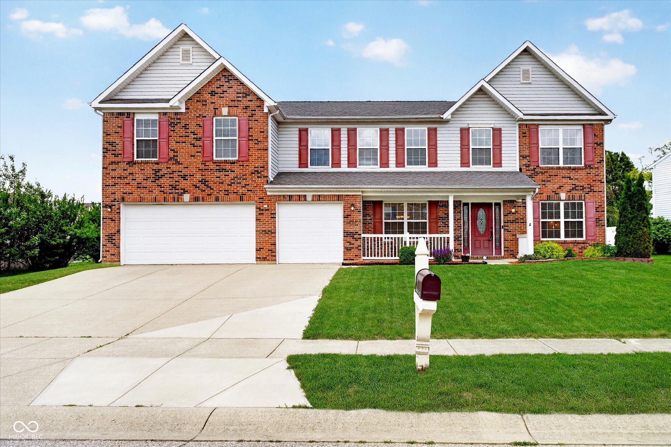 Photo 1 of 34 — 1810 Salina Drive, Avon, IN 46123