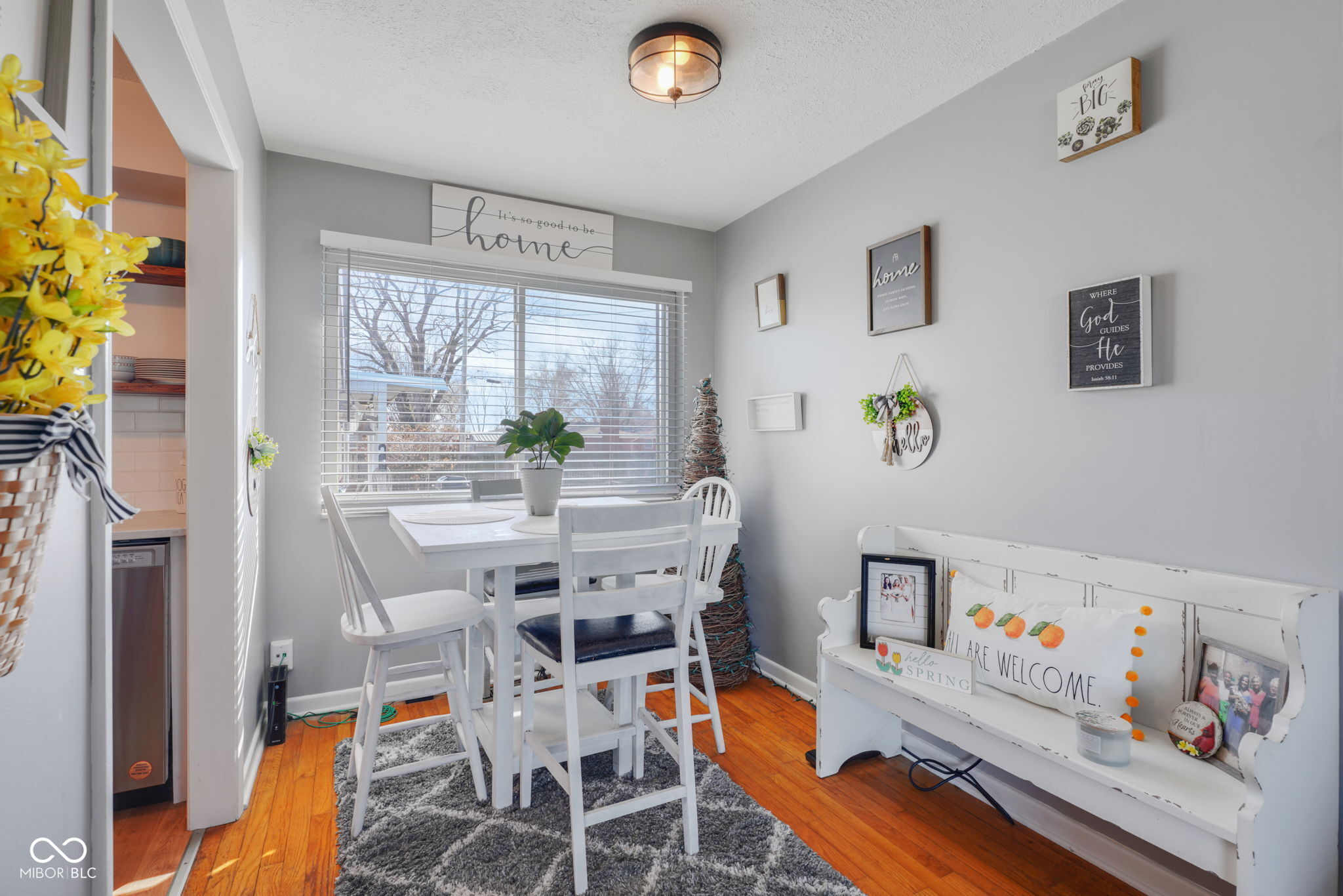 7114 S Midland Avenue