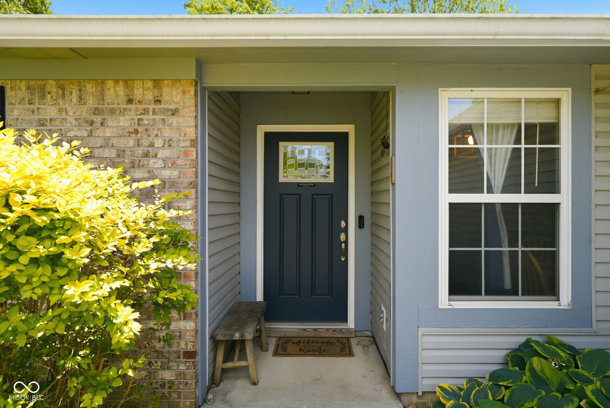 906 Moonlight Court