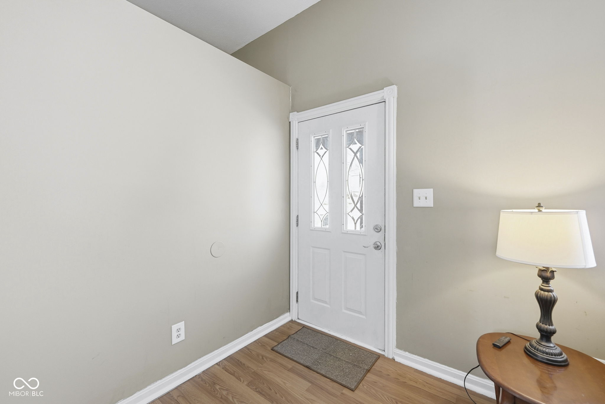 90 Meadow Creek Boulevard