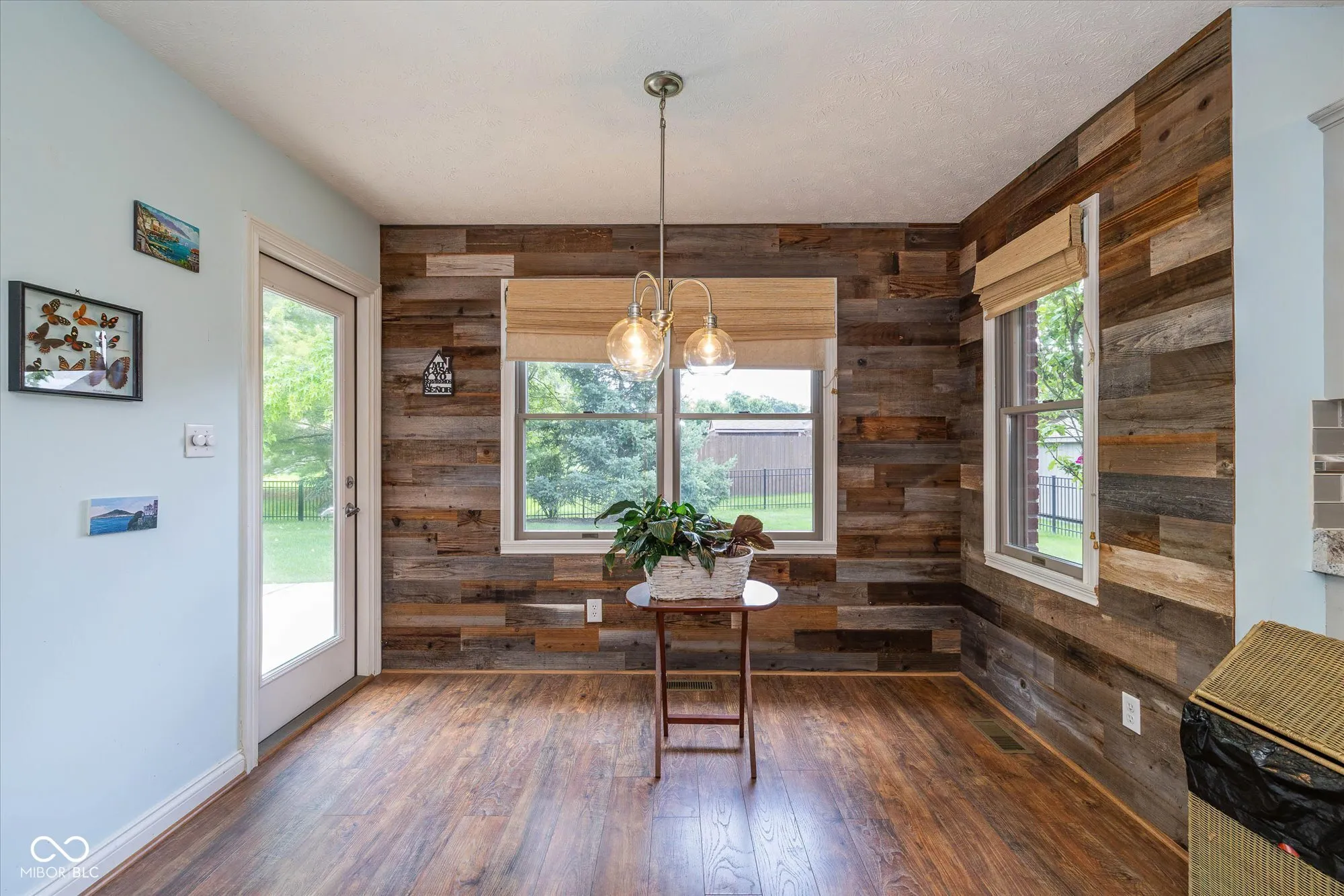 Avon, Indiana 46123, United States, 3 Bedrooms Bedrooms, ,3 BathroomsBathrooms,Residential,Pending,159640