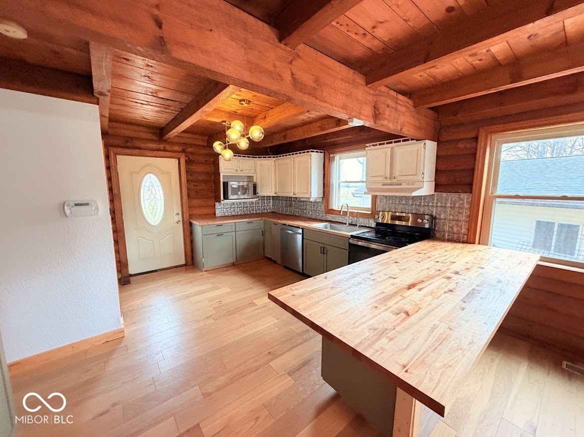 2037 W County Road 300 S