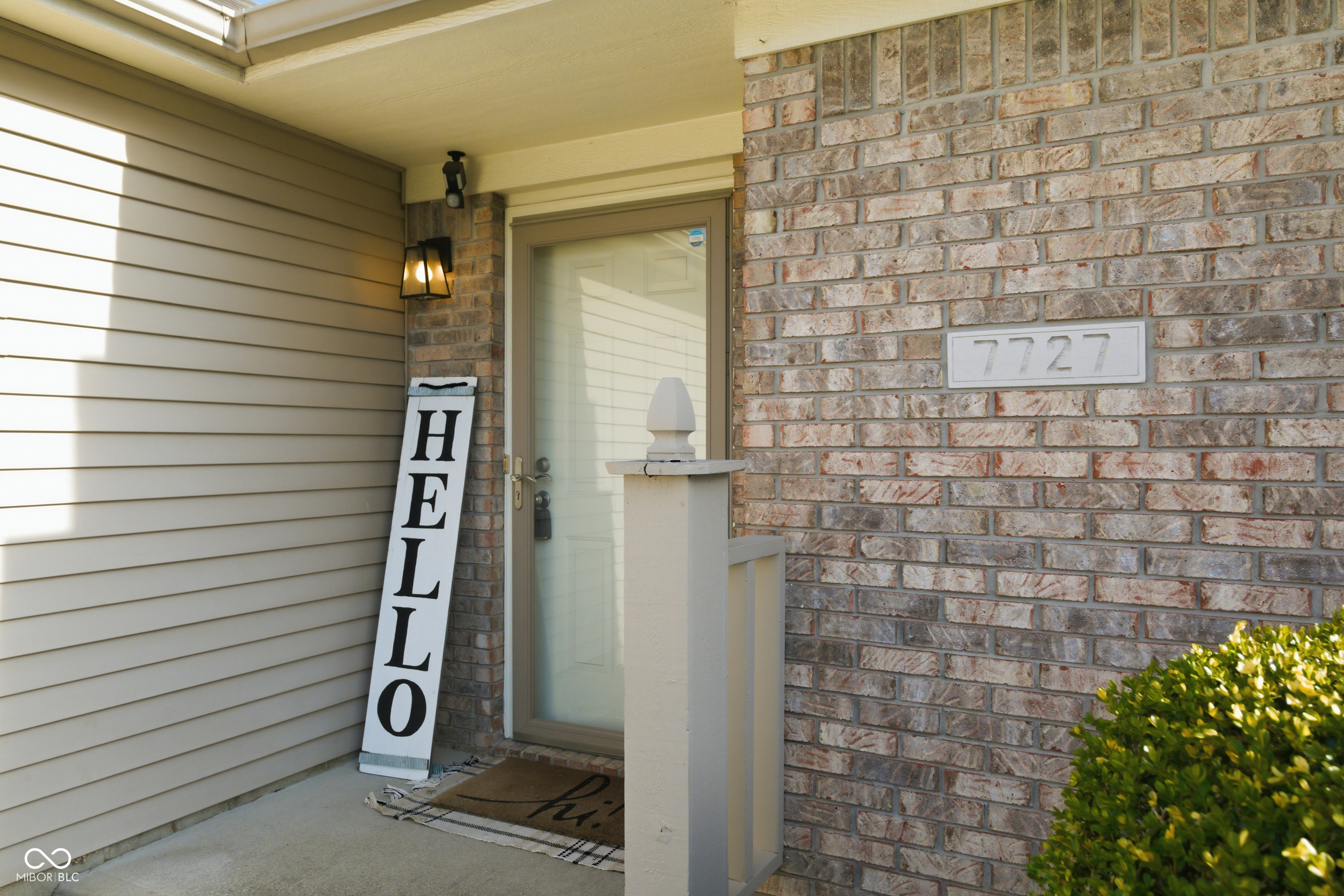 7727 Blackthorn Circle