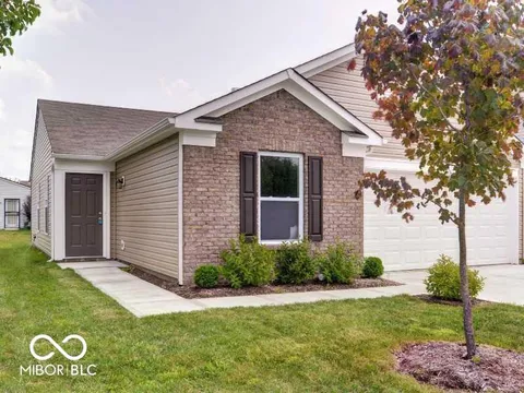 3693 Berkdale Drive, Columbus, IN 47203 - MLS#: 22025488