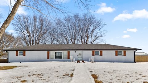 Photo of 1979 W Gordon Road, Mooresville, IN 46158 (MLS # 22083532)