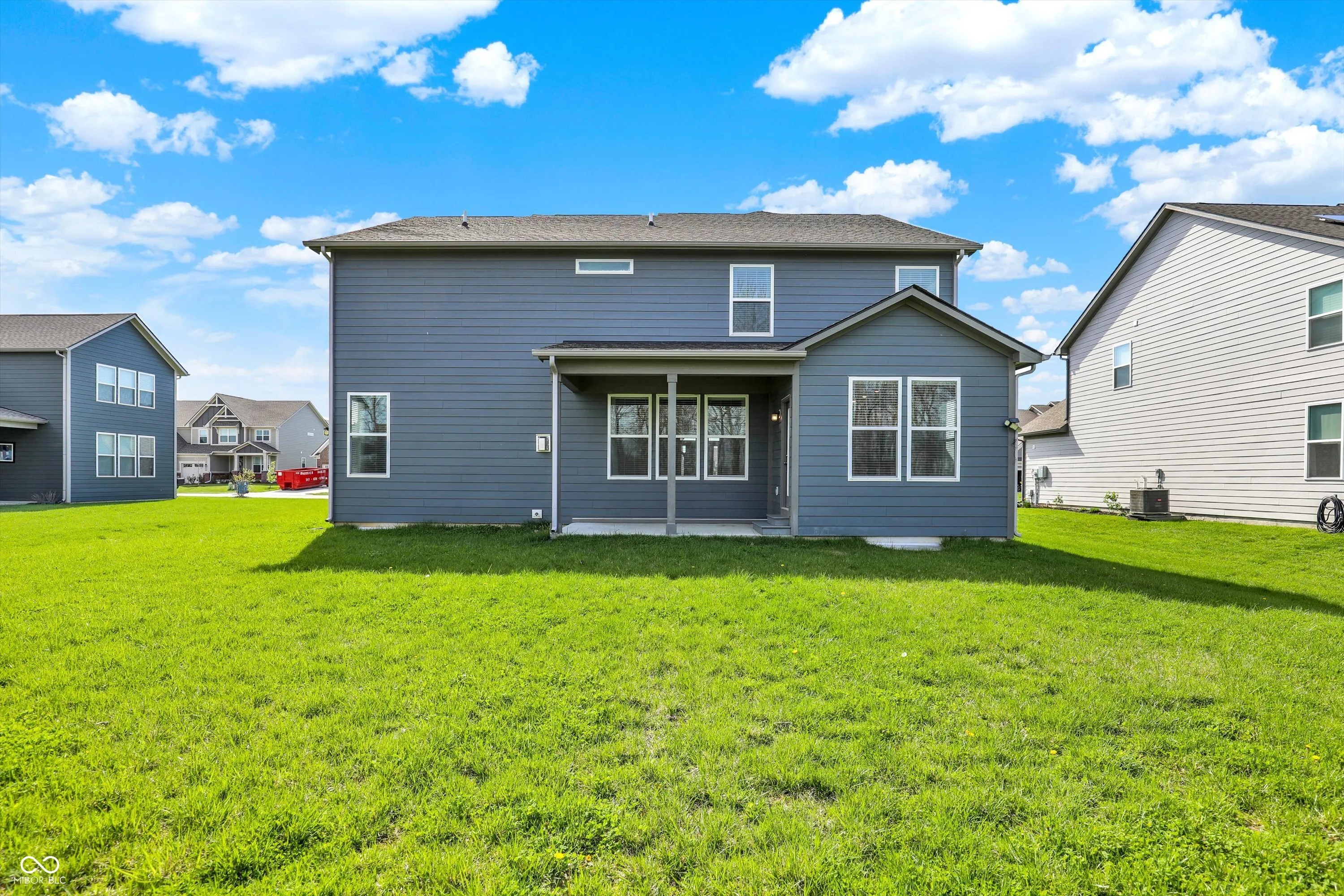 Fortville, Indiana 46040, United States, 5 Bedrooms Bedrooms, ,6 BathroomsBathrooms,Residential,Active,117112