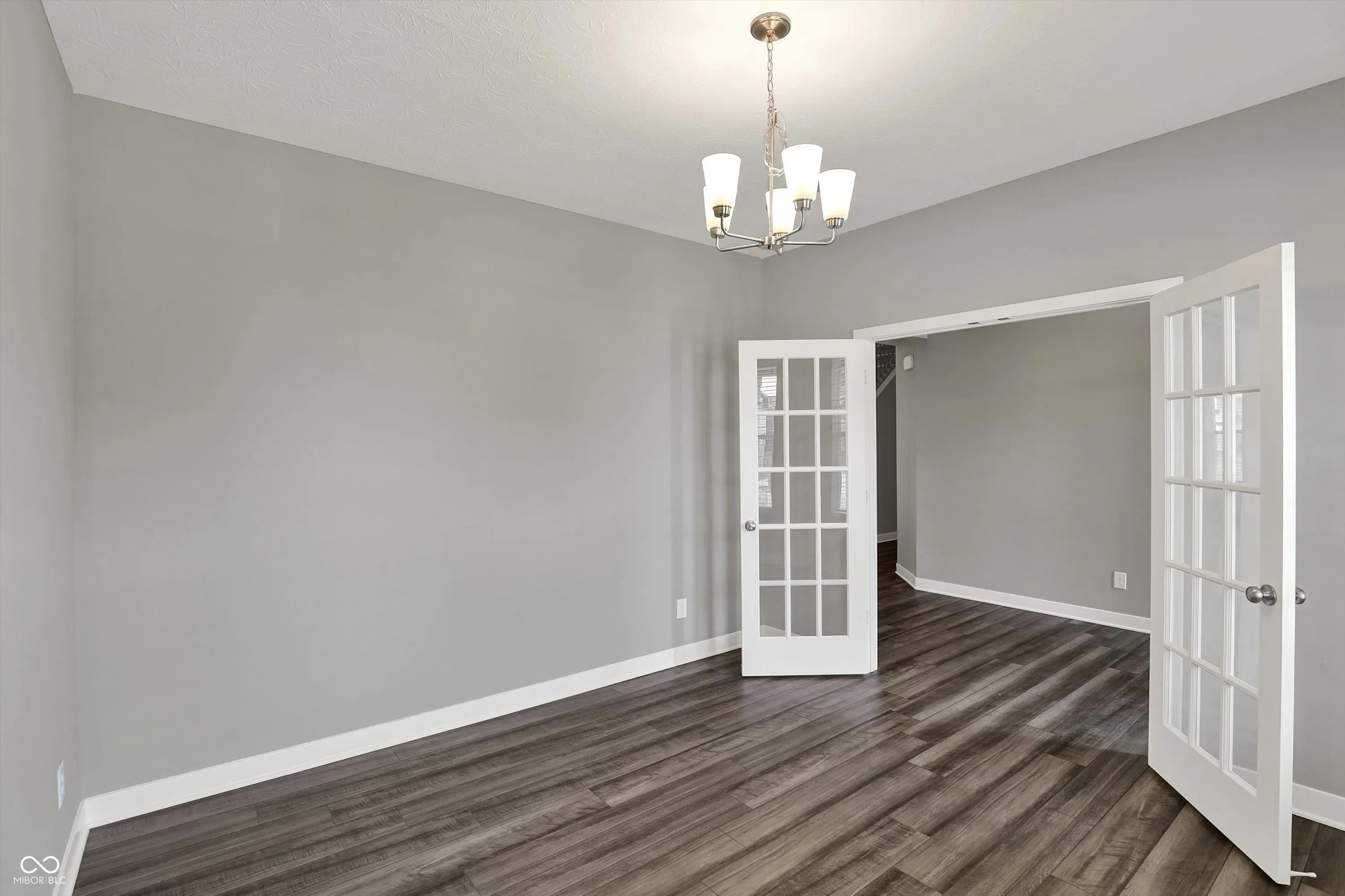 Fortville, Indiana 46040, United States, 5 Bedrooms Bedrooms, ,6 BathroomsBathrooms,Residential,Active,117112