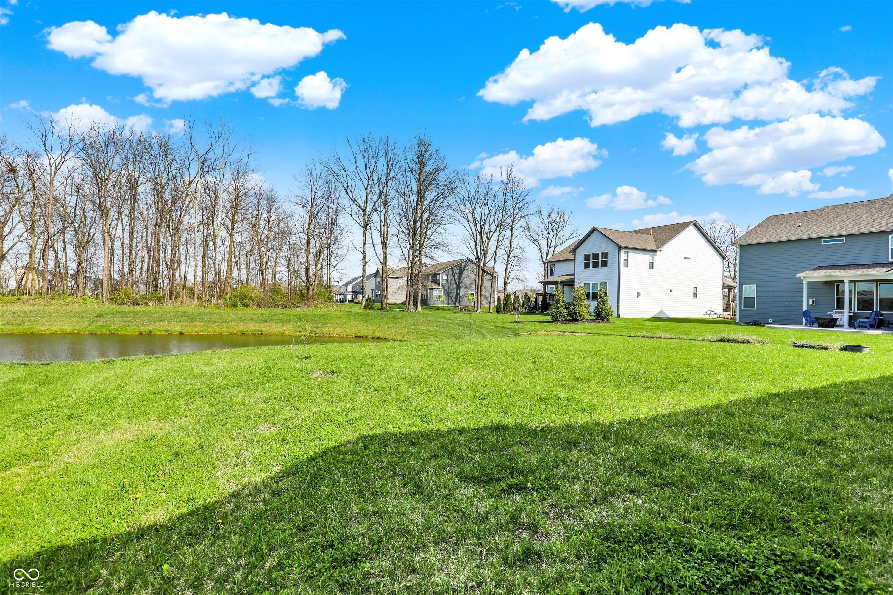 Fortville, Indiana 46040, United States, 5 Bedrooms Bedrooms, ,6 BathroomsBathrooms,Residential,Active,117112