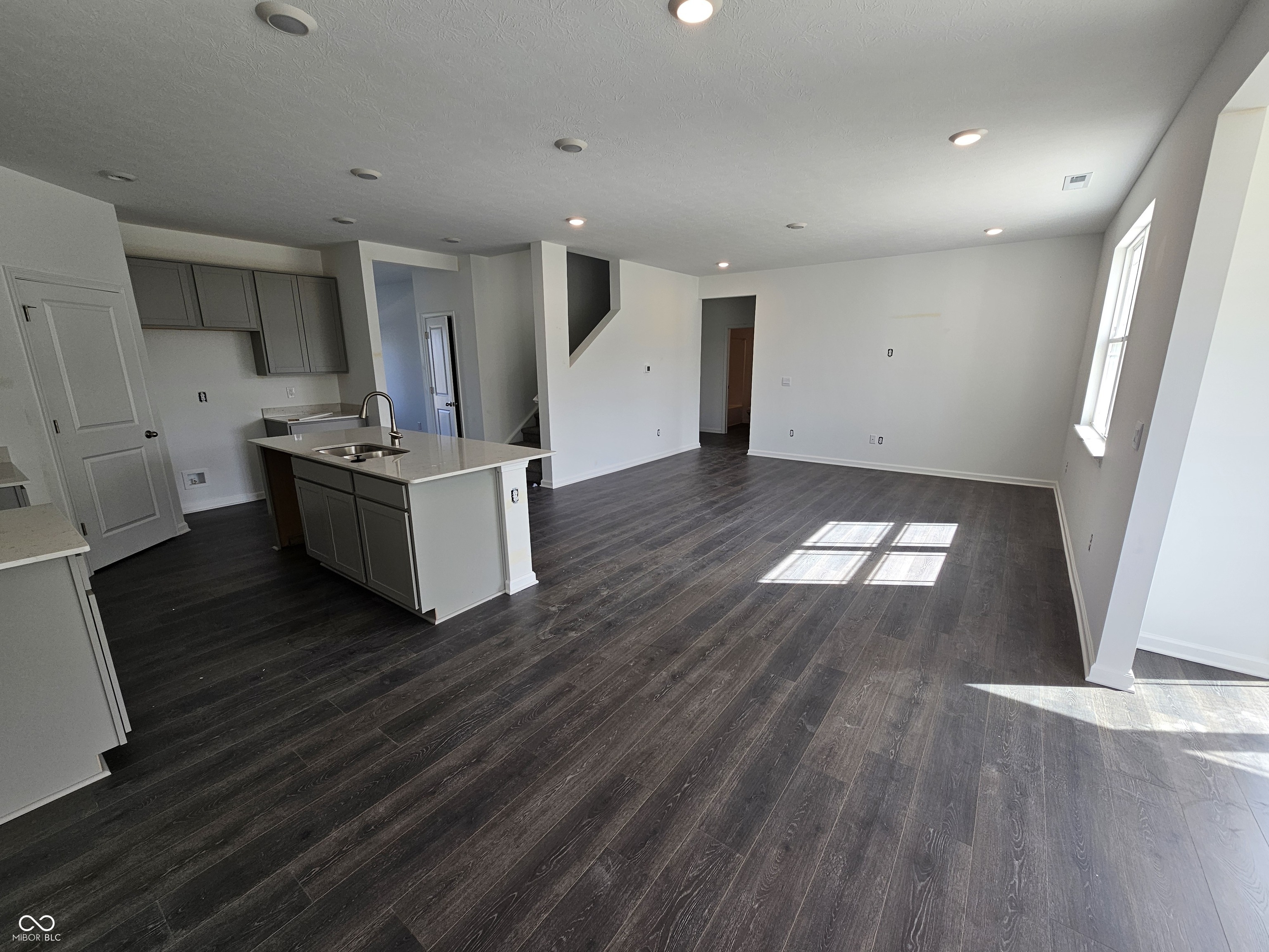 2336 Oakmont Drive