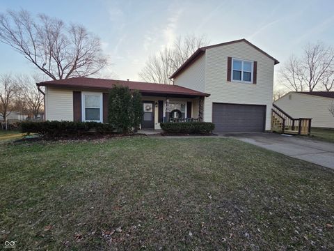Photo of 6106 Old Mill Drive, Indianapolis, IN 46221 (MLS # 22079504)