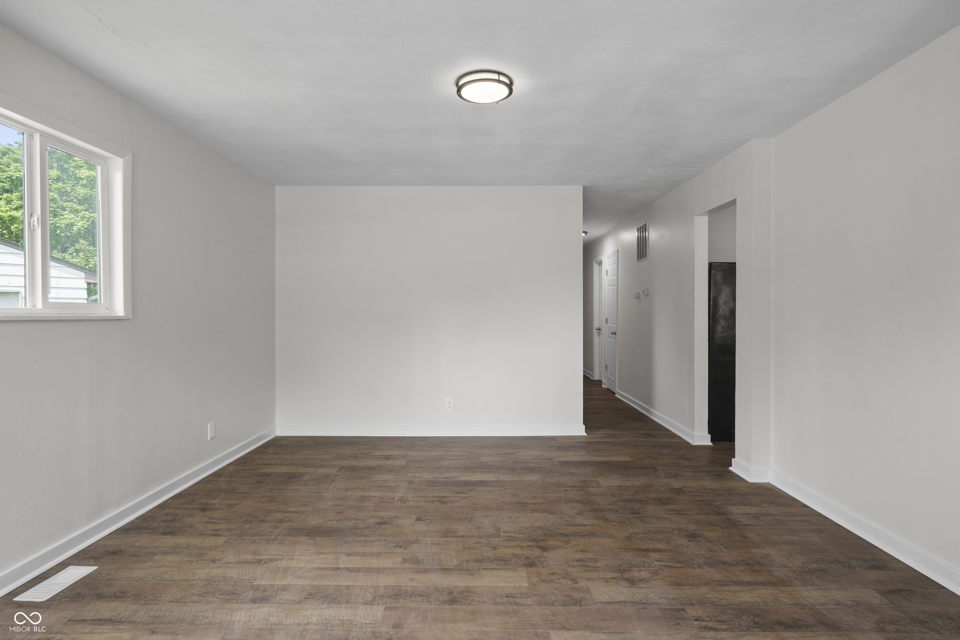 1948 Bloyd Avenue