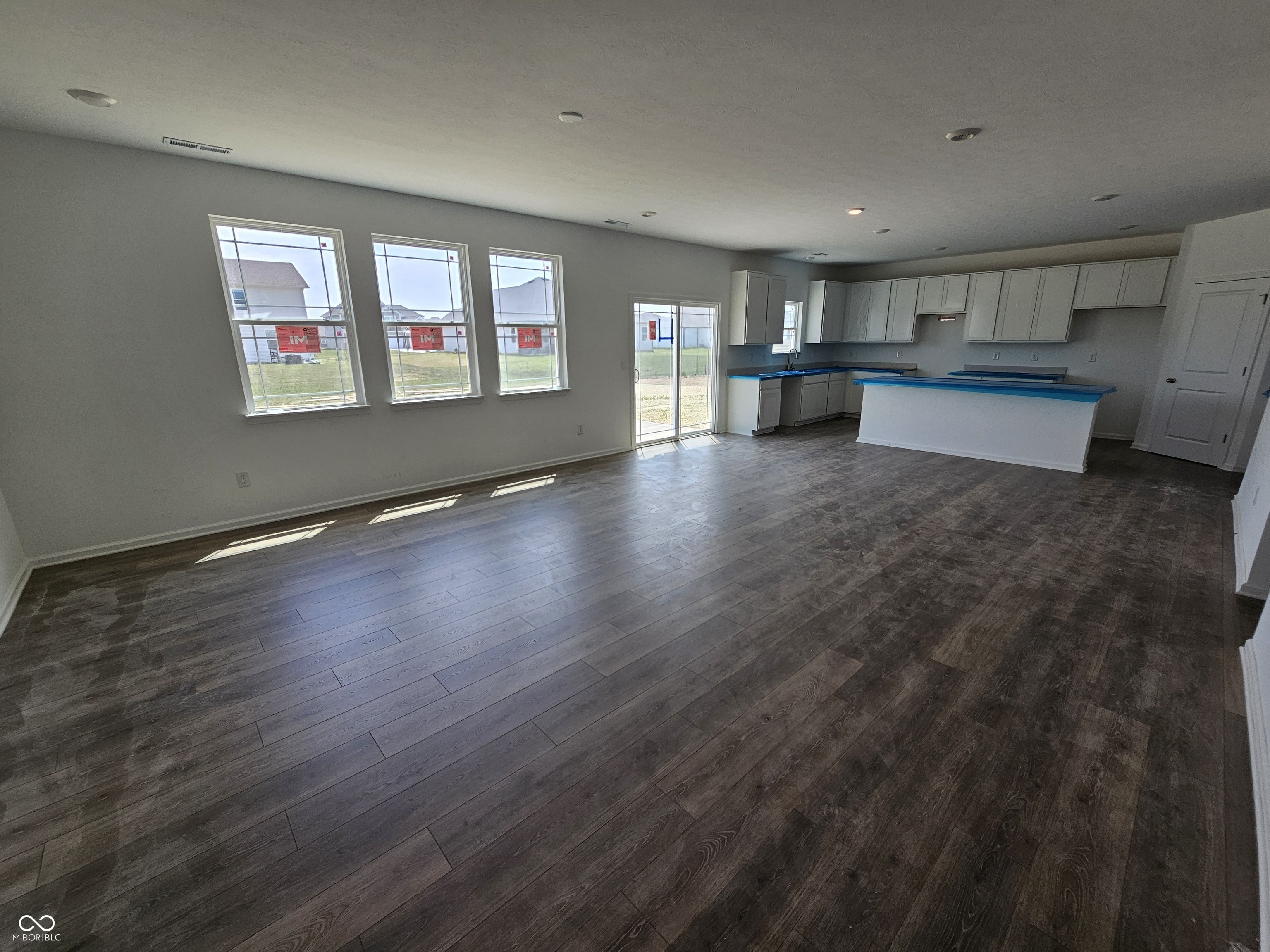 2271 Oakmont Drive