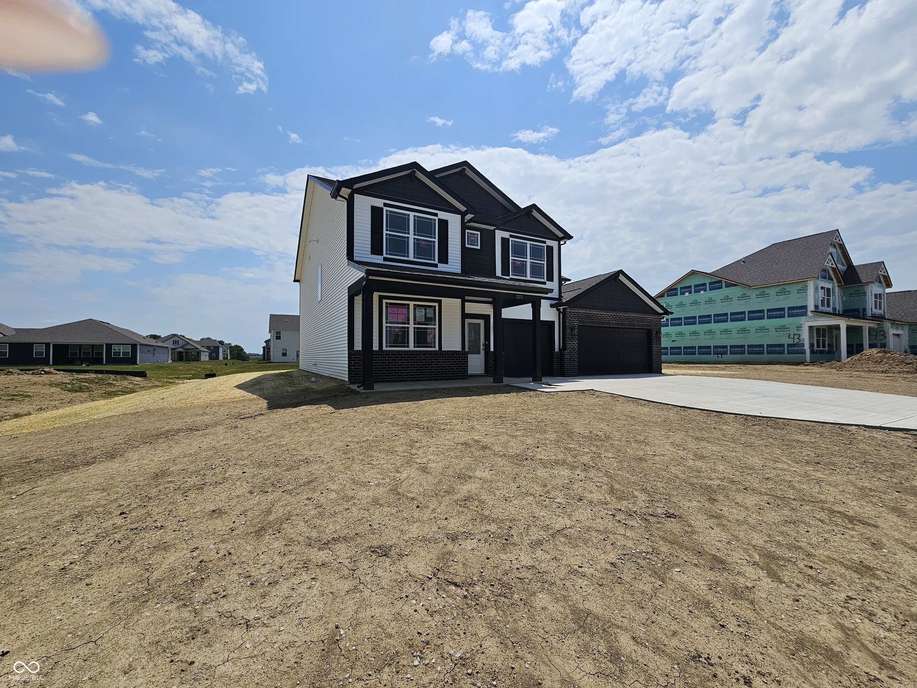 2271 Oakmont Drive