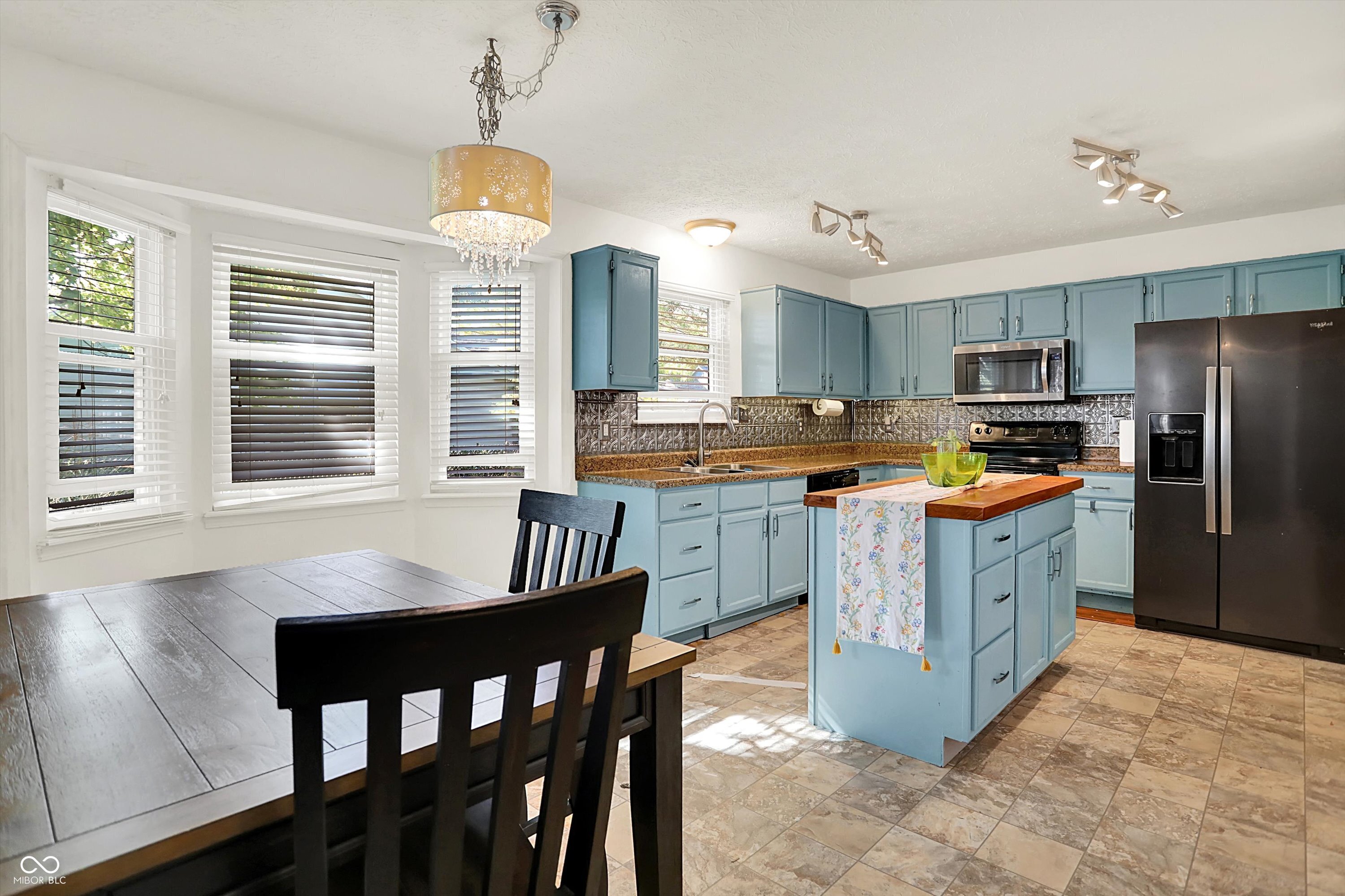6918 Copper Mountain Court