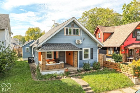 Photo of 1118 N Ewing Street, Indianapolis, IN 46201 (MLS # 22131317)