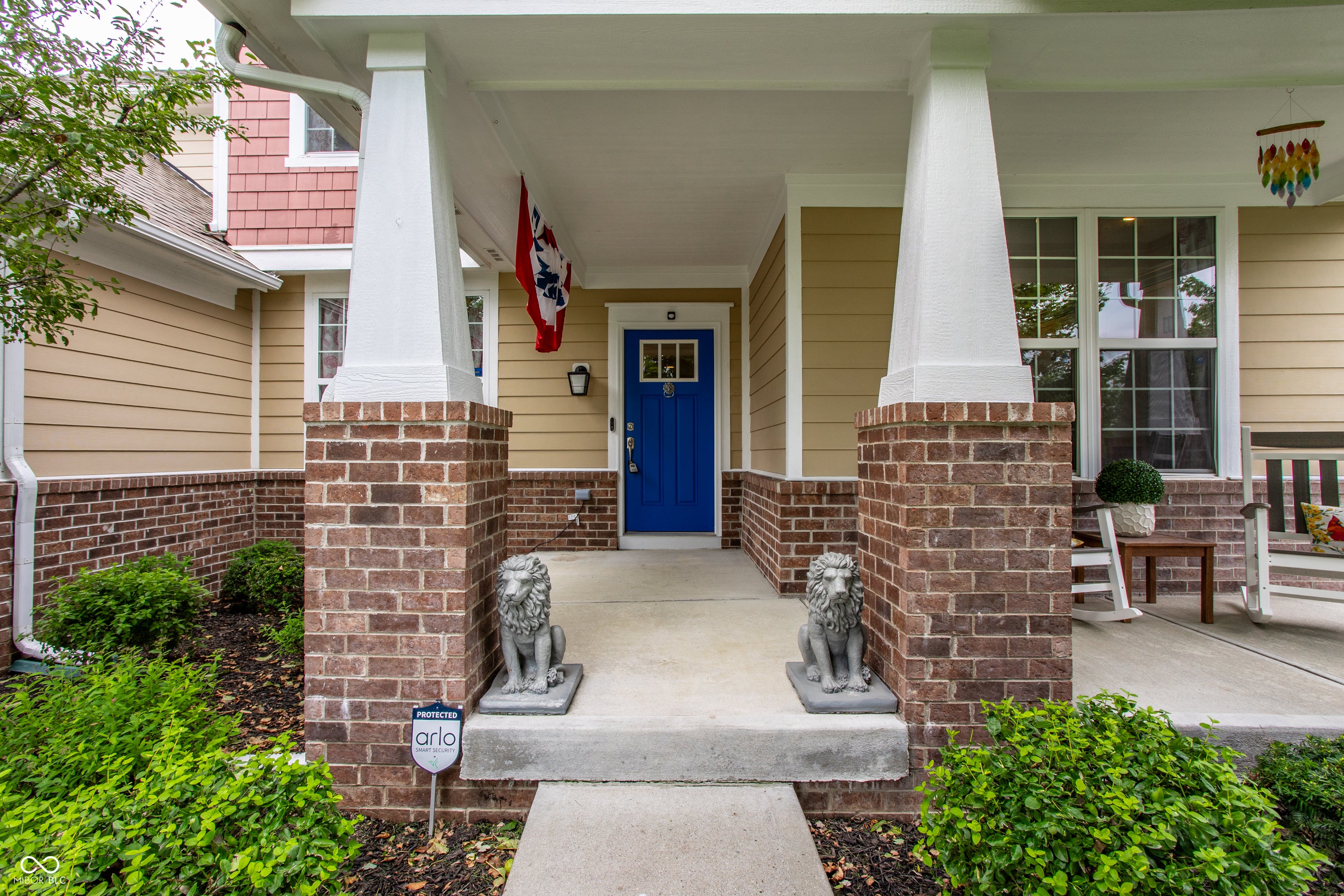 6523 Paddle Drive