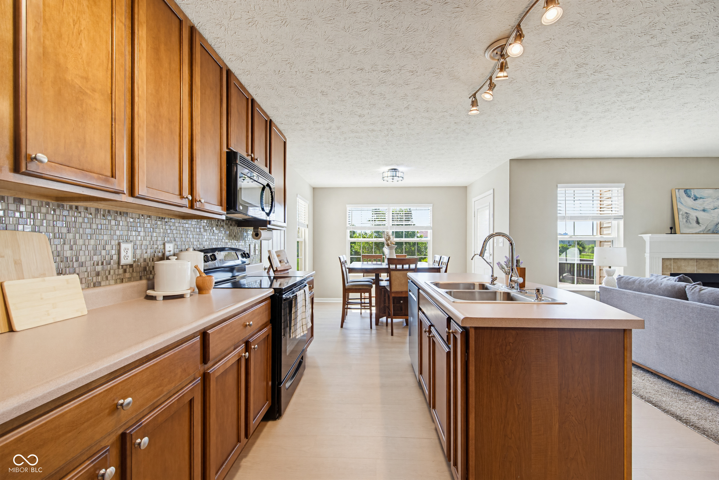 8569 Coppel Lane
