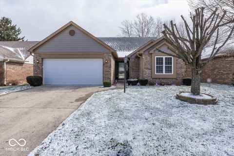 Photo of 6943 Arjay Drive, Indianapolis, IN 46217 (MLS # 22089789)