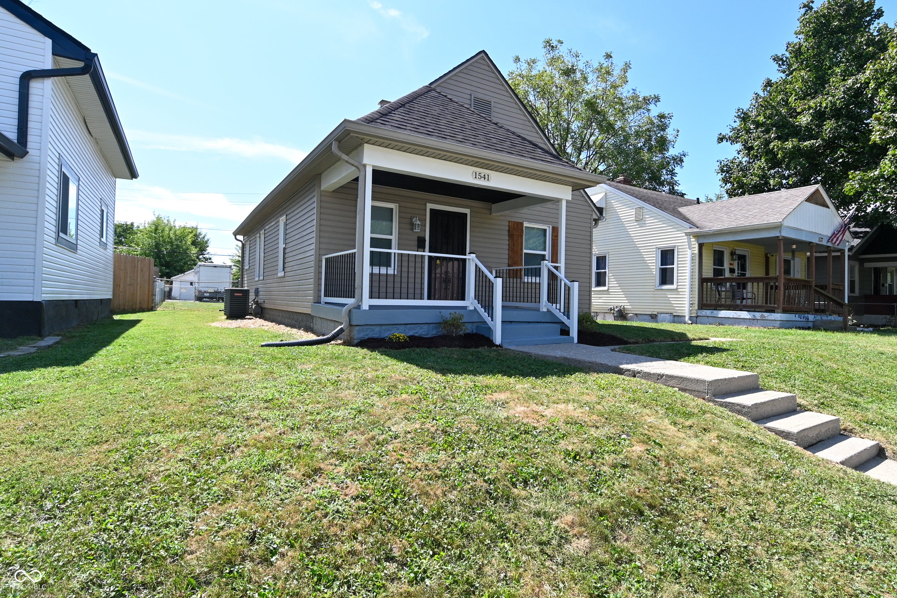 1541 Finley Avenue