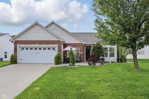 1663 Sweetgum Drive, Greenwood, IN 46143 - MLS#: 22037506