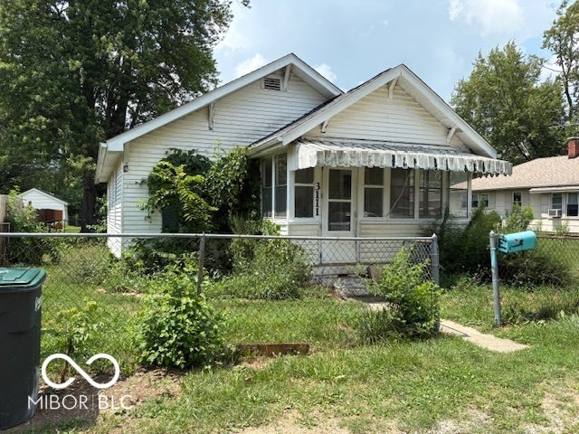 Photo 1 of 17 — 3111 S Pershing Drive, Muncie, IN 47302
