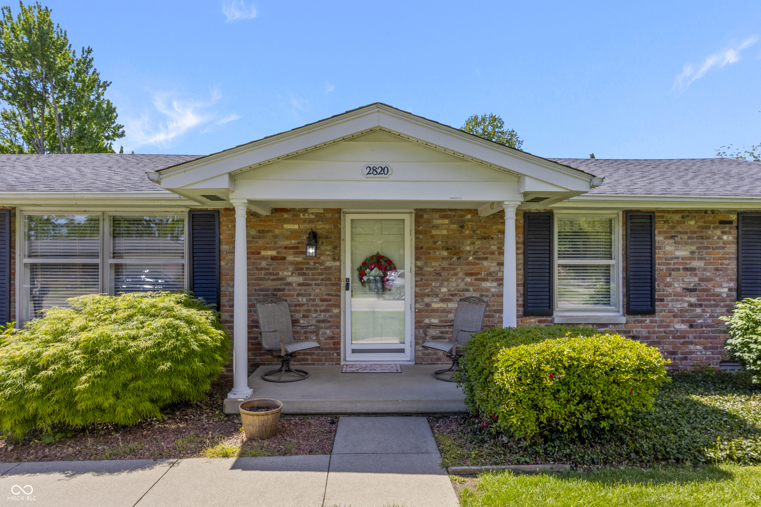 2820 Wedgewood Drive