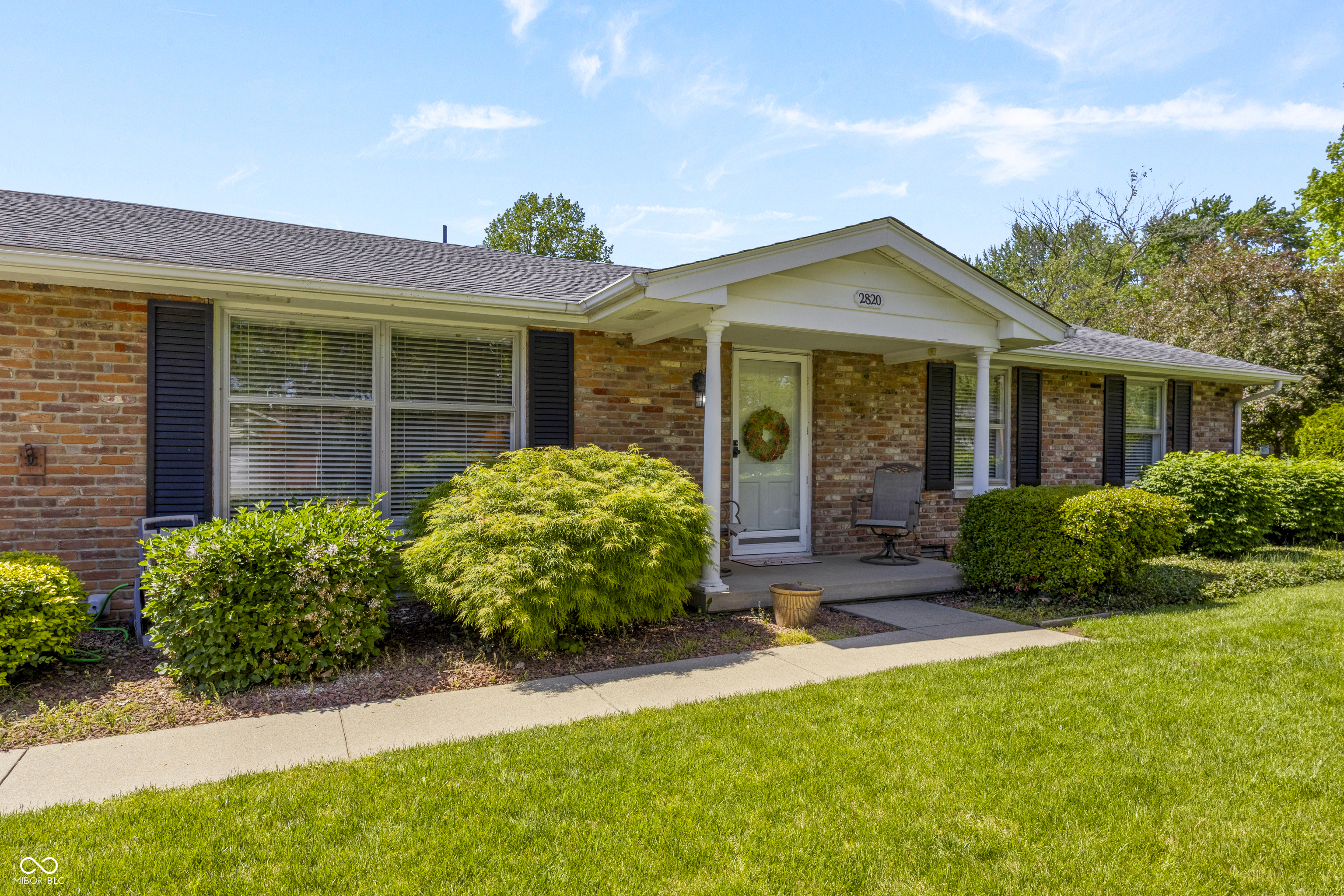 2820 Wedgewood Drive