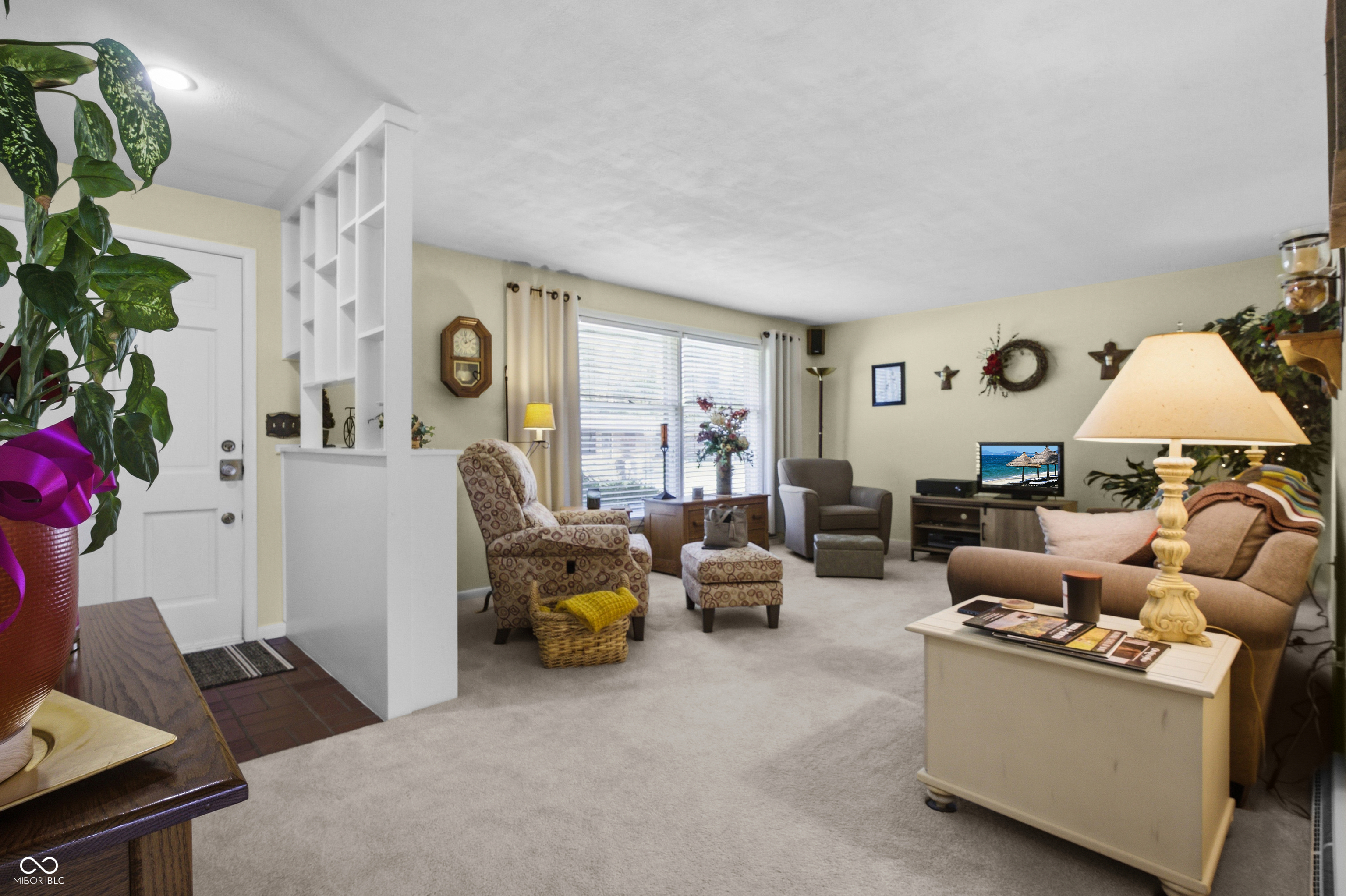 2820 Wedgewood Drive