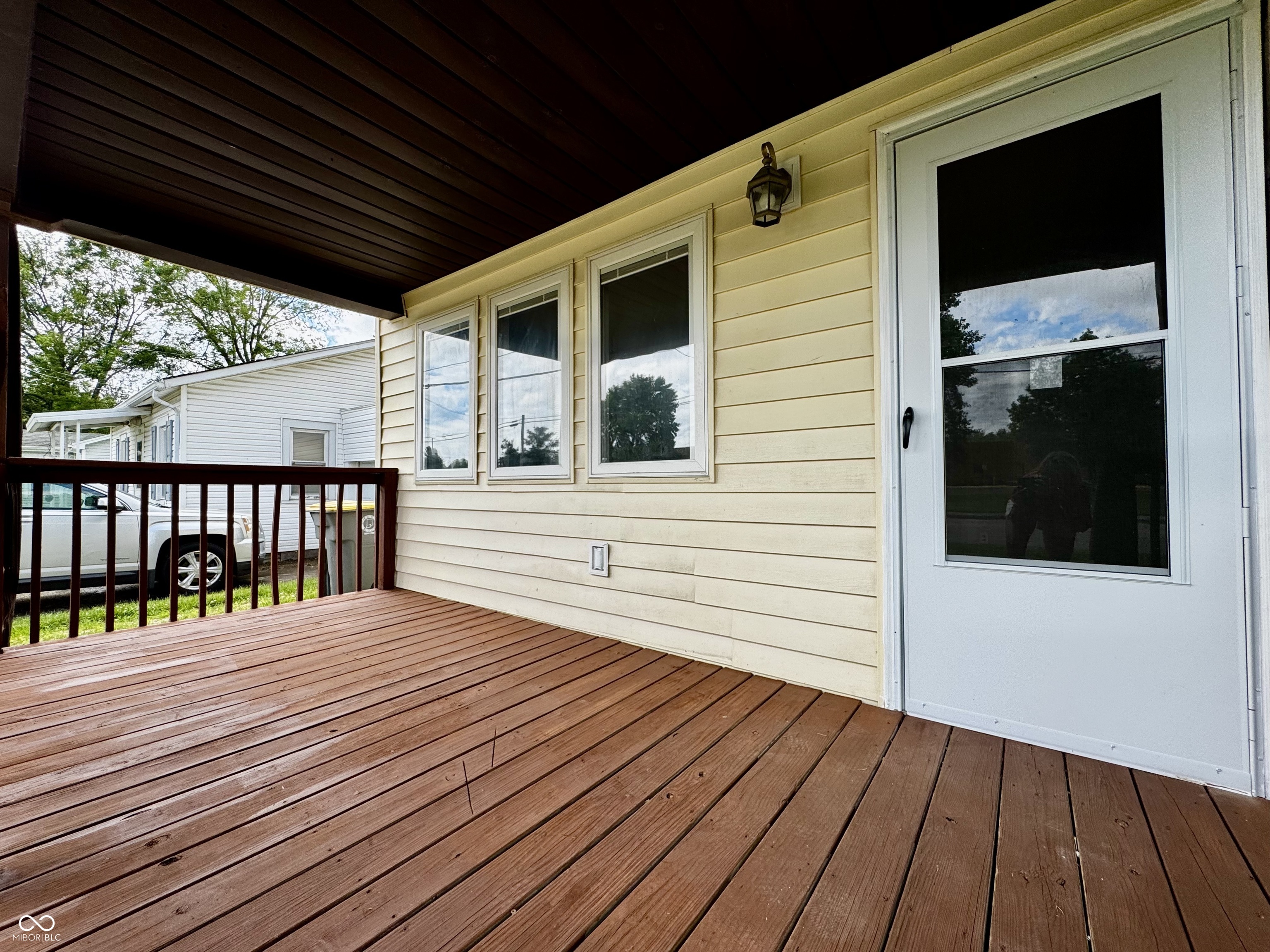 921 N Obrien