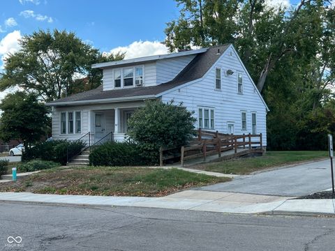 Photo of 307 Cottage Avenue, Anderson, IN 46012 (MLS # 22071336)