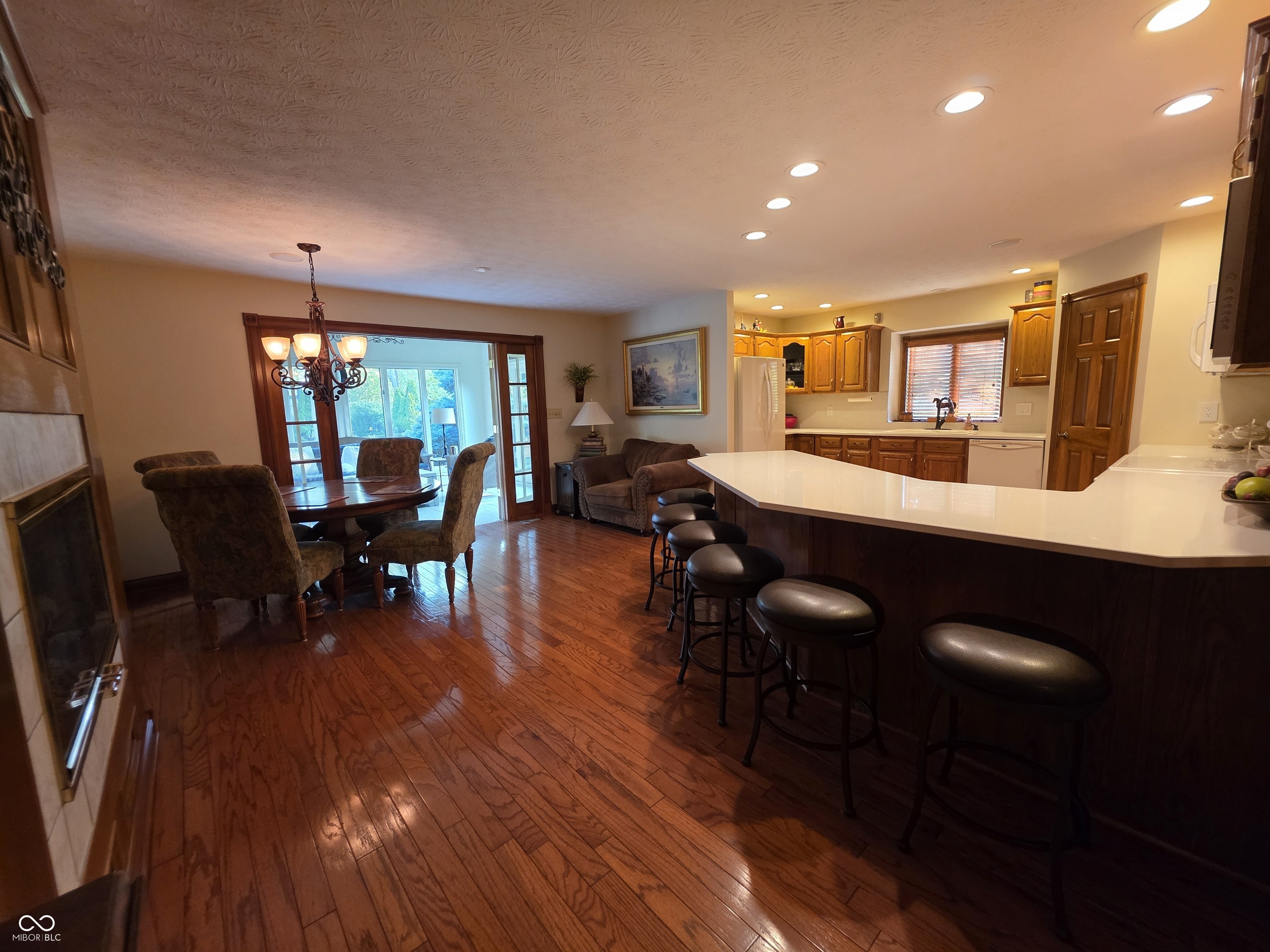 7657 Wheelwright Court
