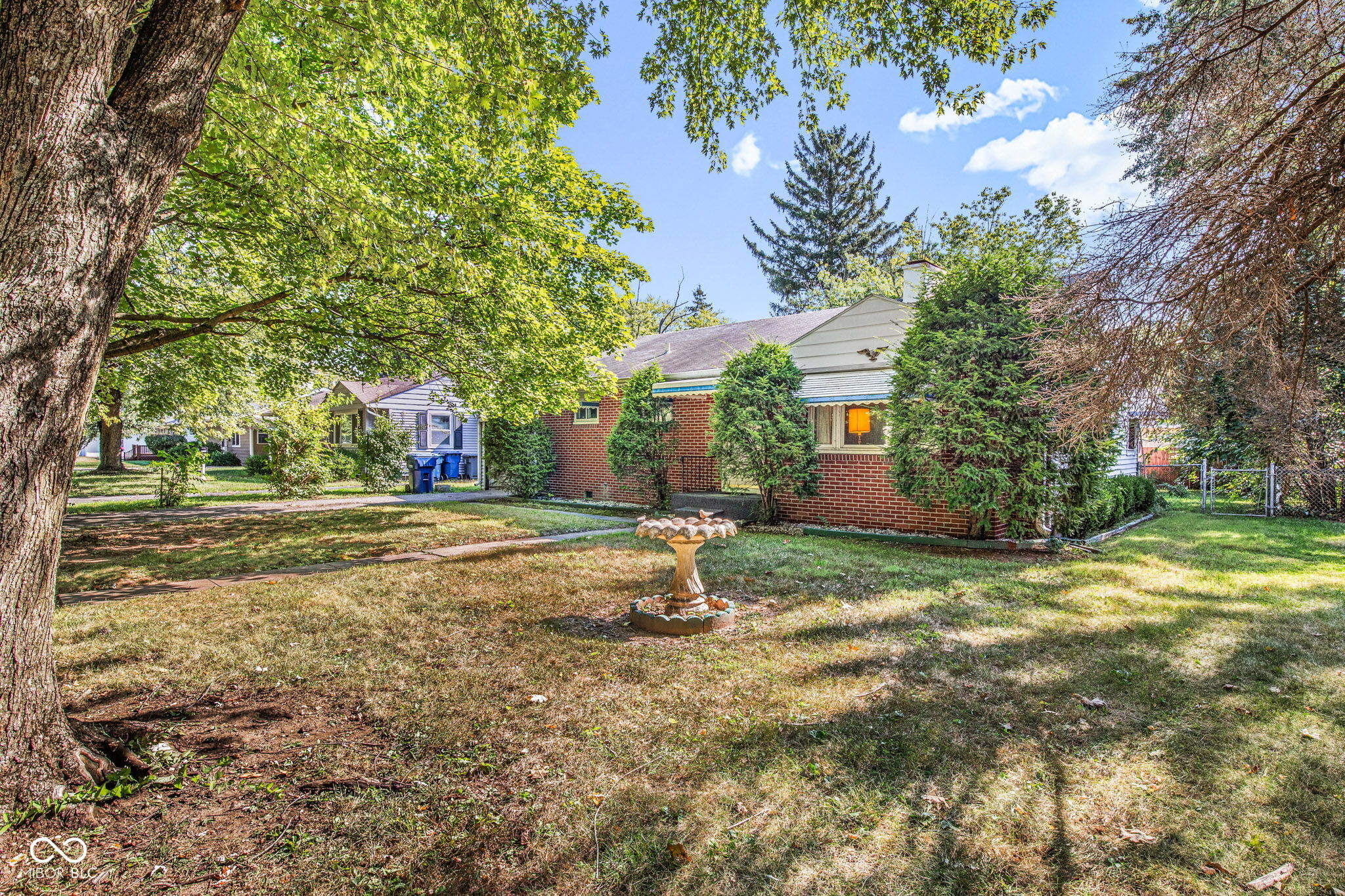 1160 N 10th Street