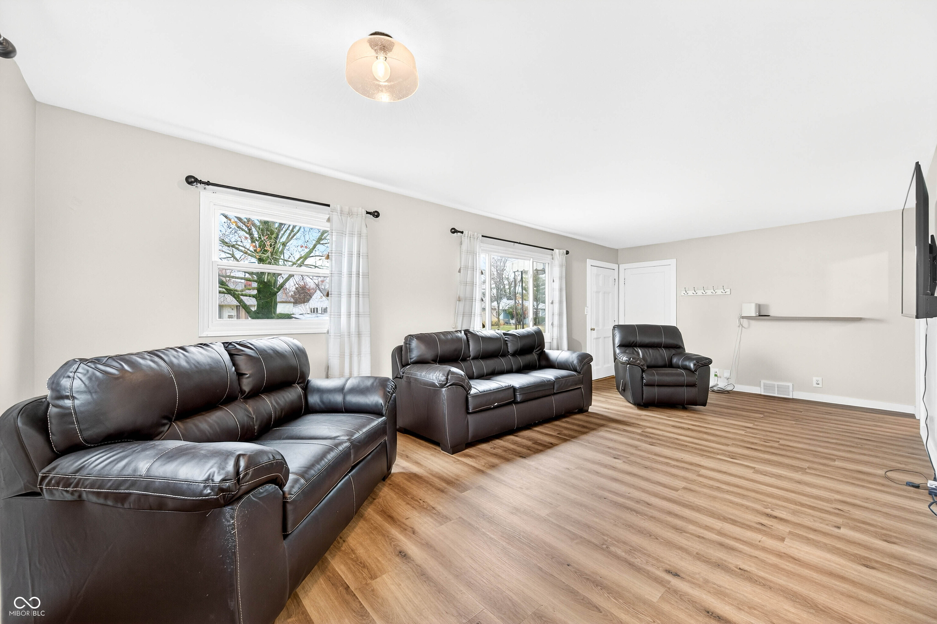 2138 Pennsylvania Street