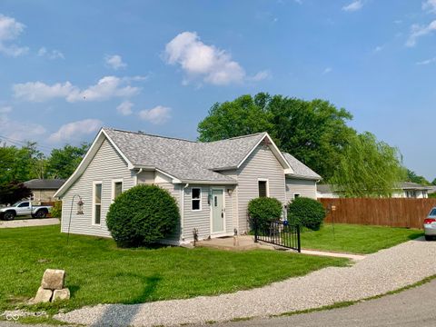 107 11th Street Elizabethtown IN 47232