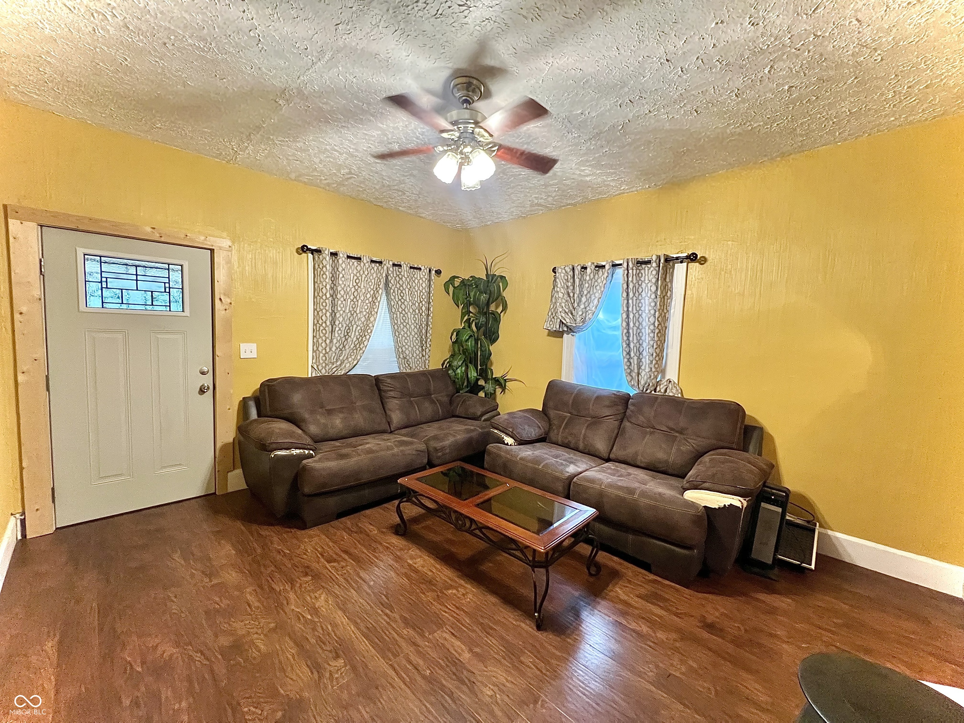 1332 W 26th Street