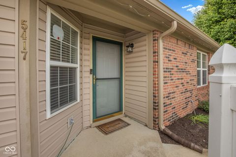 Photo of 5417 Loggia Way, Indianapolis, IN 46237 (MLS # 22102145)
