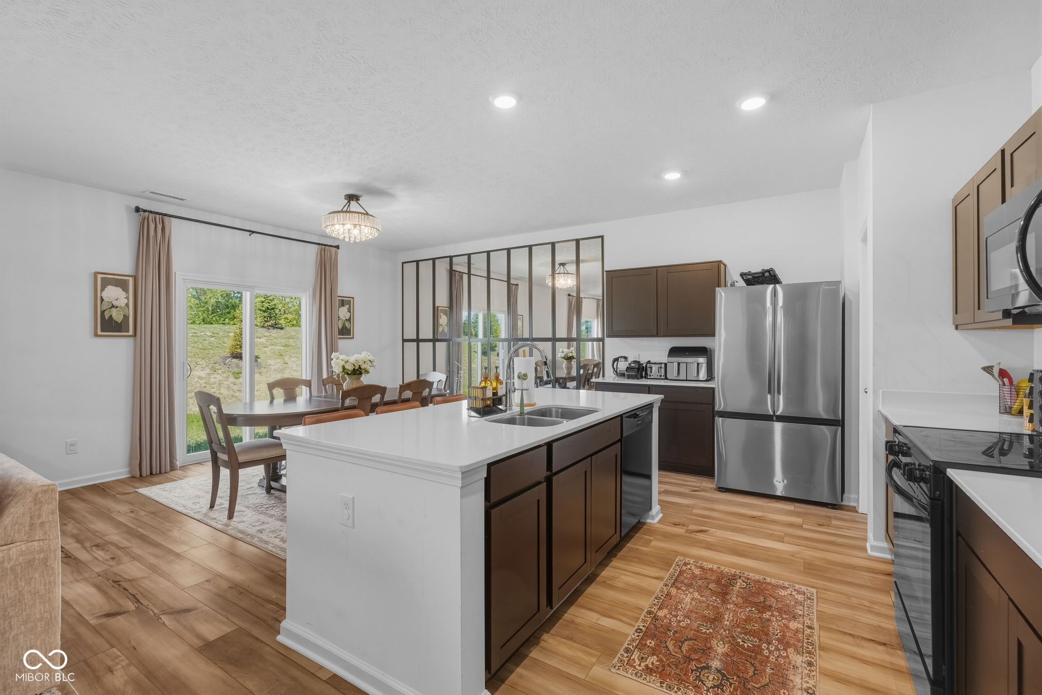 4042 Sedgewick Lane