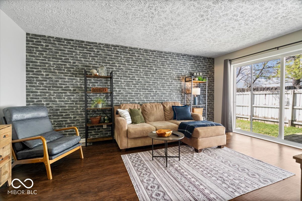 1619 Marborough Lane