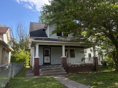 Photo of 1037 W 32nd Street, Indianapolis, IN 46208 (MLS # 22100990)