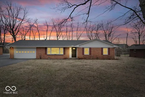1313 Oakwood Trail, Indianapolis, IN 46260 - MLS#: 22022540