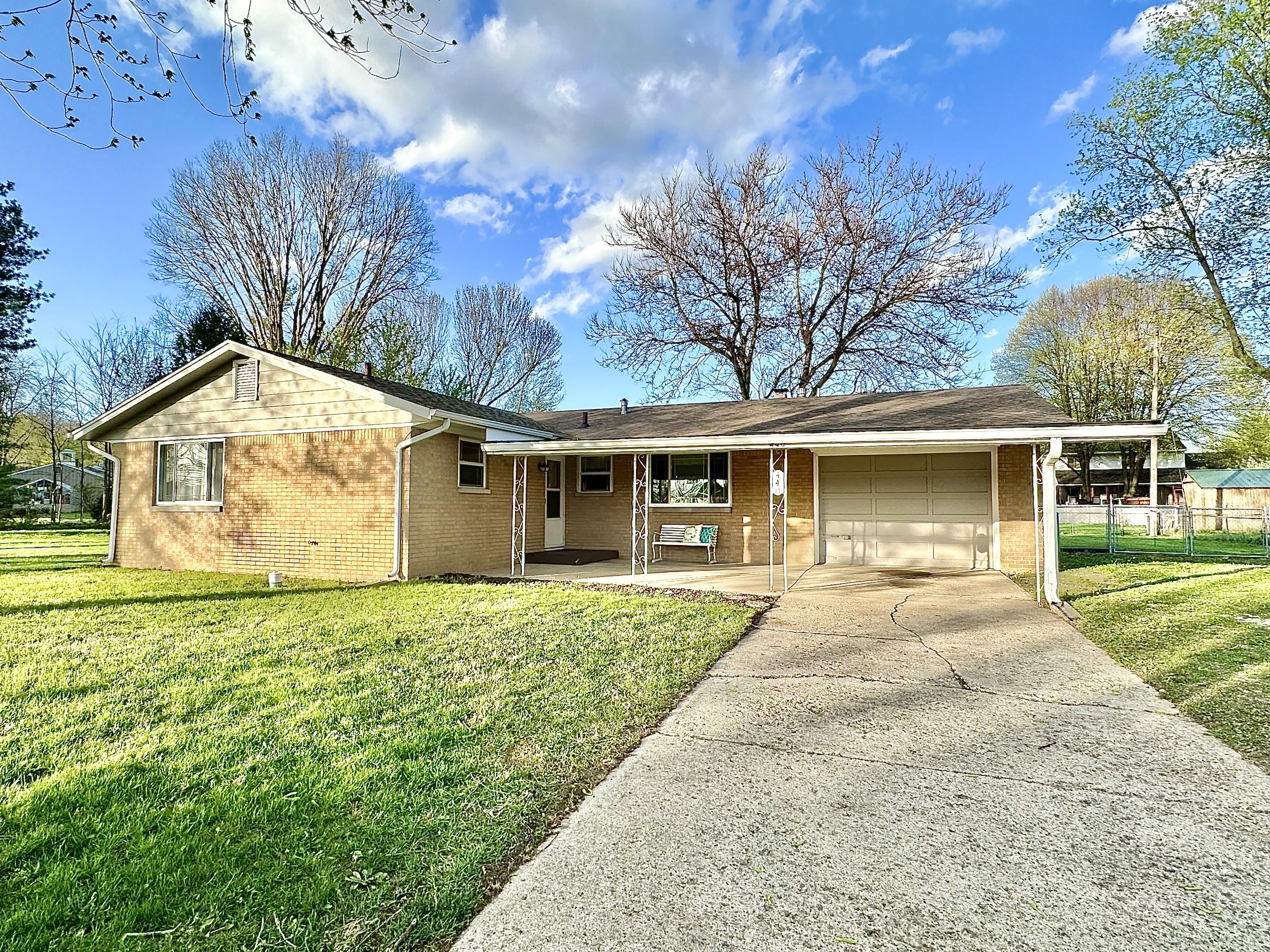 Photo 1 of 34 — 440 State Road 267, Mooresville, IN 46158