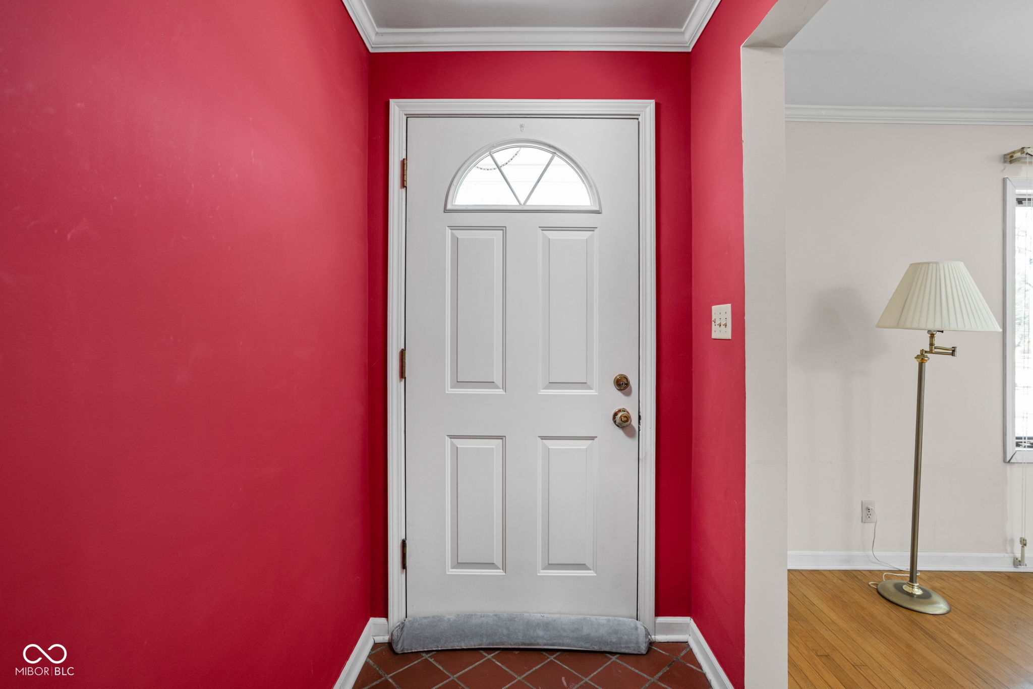 8303 N College Avenue