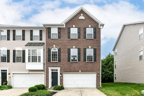 Photo of 3327 Decker Ridge Drive, Indianapolis, IN 46268 (MLS # 22105926)