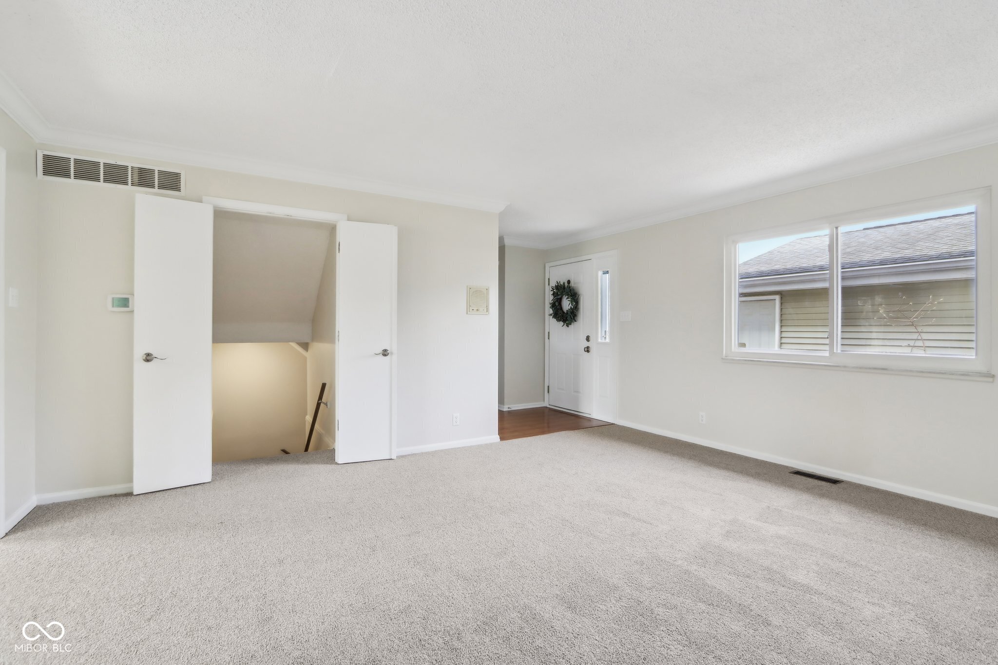 5527 Vin Rose Lane