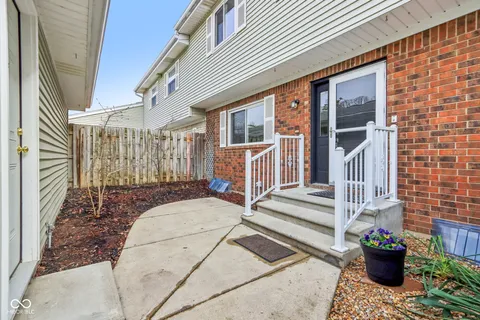 5527 Vin Rose Lane, Lawrence, IN 46226 - MLS#: 22012731