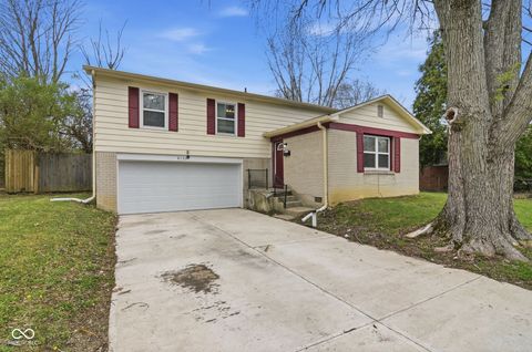 Photo of 8132 E 34th Street, Indianapolis, IN 46226 (MLS # 22092487)