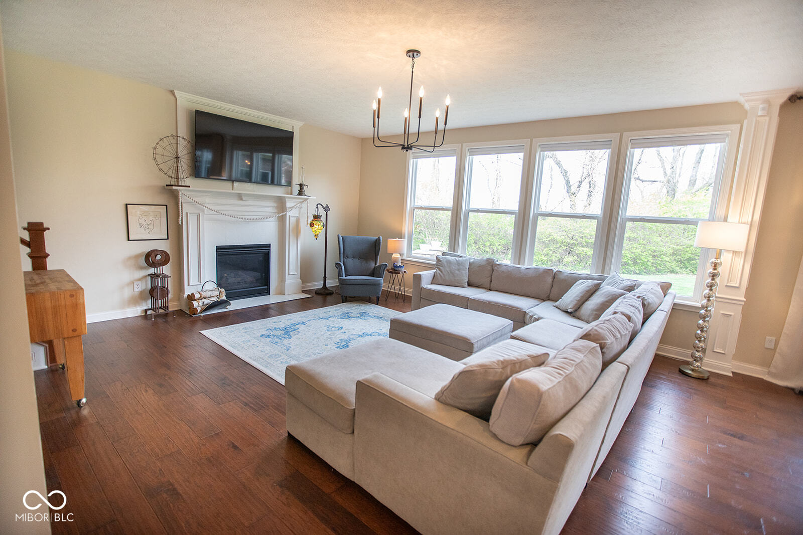 1060 Cape Coral Drive