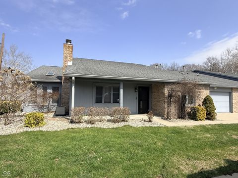 Photo of 1445 Northridge Hills #3, Crawfordsville, IN 47933 (MLS # 22092190)