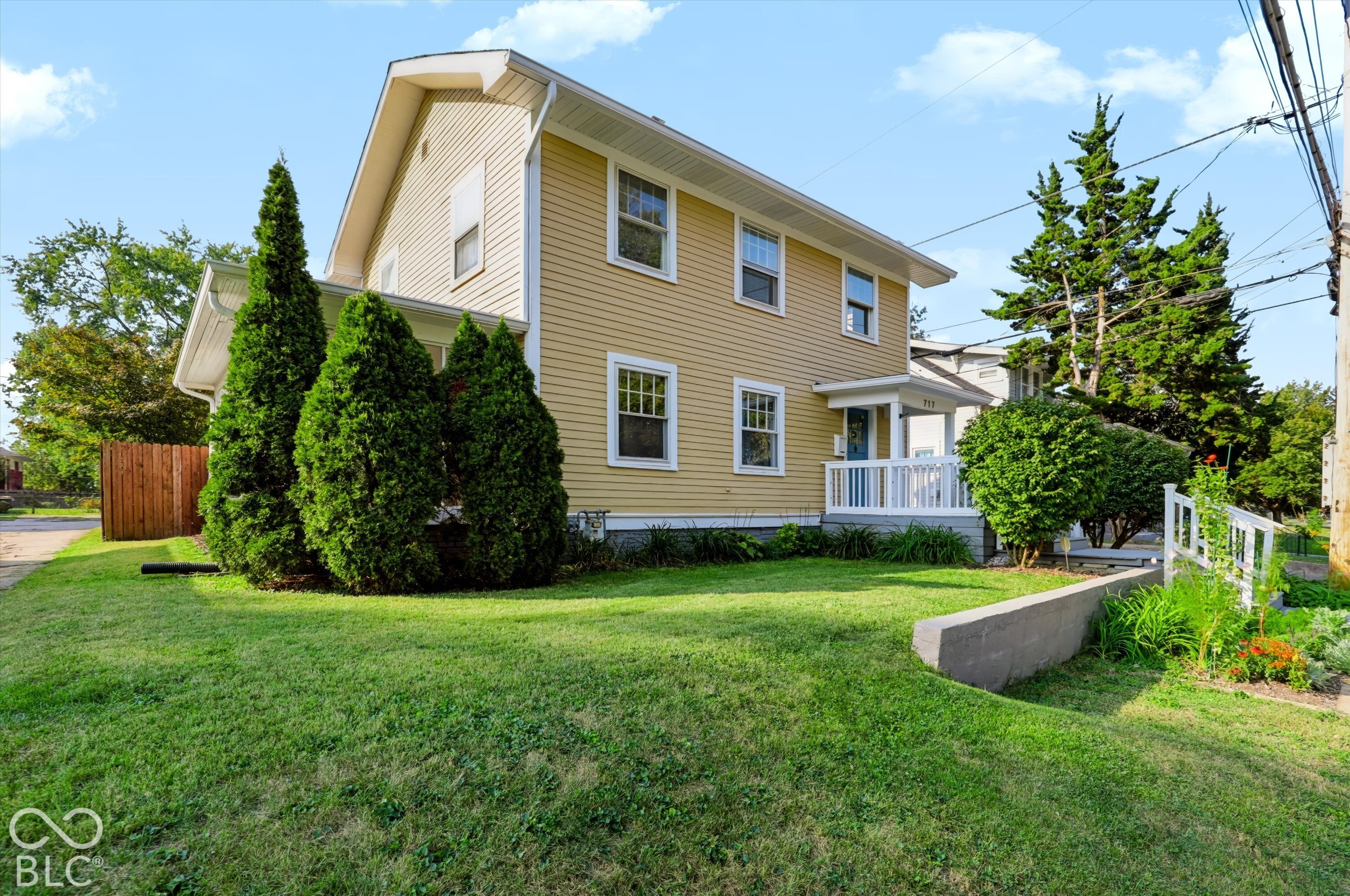 717 E 44th Street