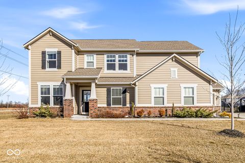 Photo of 8054 Hayle Street, Zionsville, IN 46077 (MLS # 22085881)